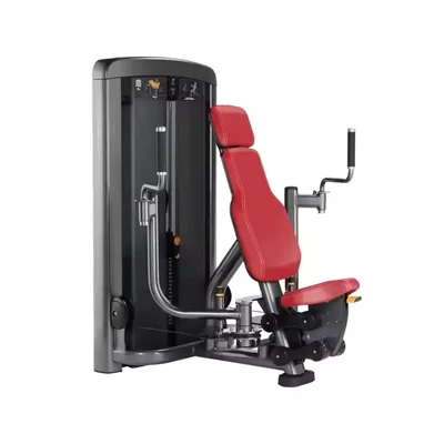 Máquina de exercícios de peito borboleta: refine os contornos do peito